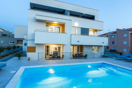 Apartments & Rooms Villa Casia