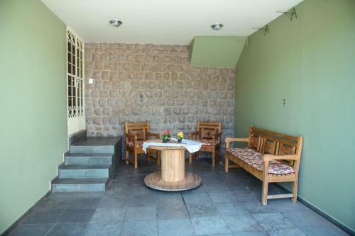 Hostal Pousada Dona Dora 2