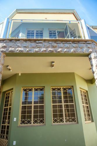 Hostal Pousada Dona Dora 2