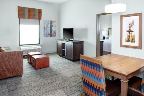 Hotel Hampton Inn & Suites Pittsburg Kansas Crossing