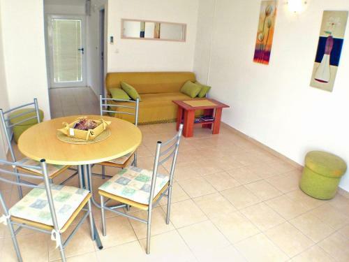 Apartment Lastavica-1