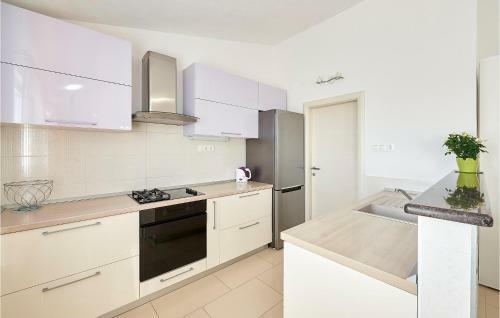 Holiday Home Pano With Fireplace I
