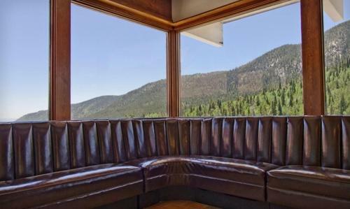 Hotel Monarch Mountain Lodge