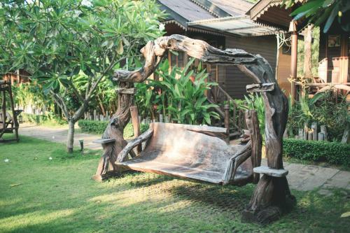 Hotel Baan Baitan Resort