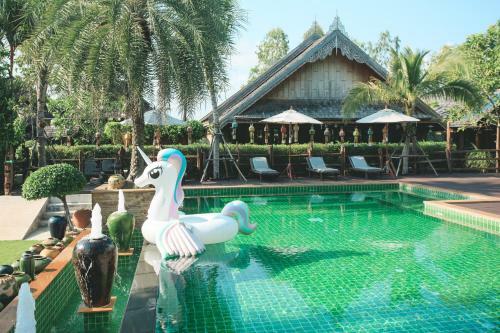 Hotel Baan Baitan Resort