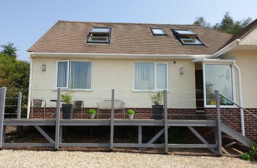 Lyme Tree House Bed And Breakfast