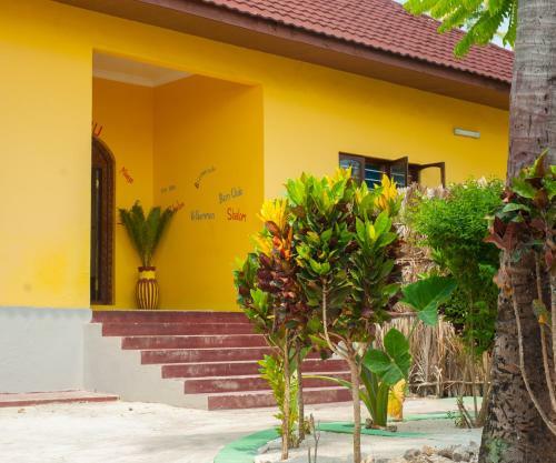 Hostal Bwejuu Beach Palm Villa
