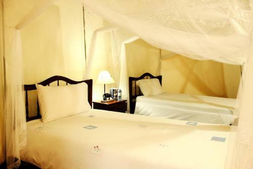 Savannah Resort Hotel