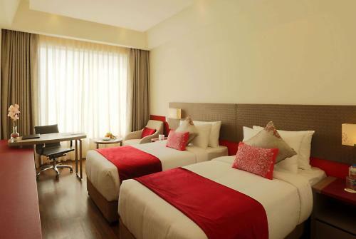Hotel Ramada By Wyndham Lucknow