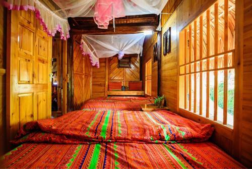 Ta Van Family Homestay