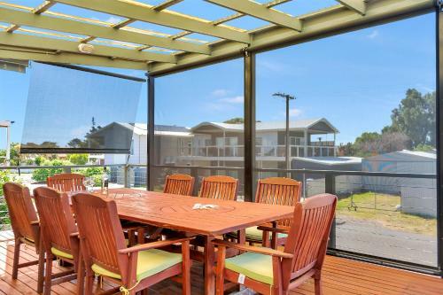 Green Reef Beach House