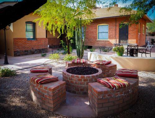 El Amador Downtown Luxury Inn