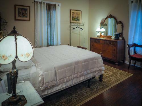 El Amador Downtown Luxury Inn