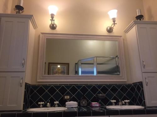 El Amador Downtown Luxury Inn