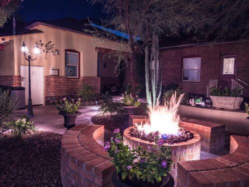 El Amador Downtown Luxury Inn