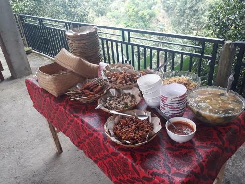 Hostal Sugi Gede Homestay