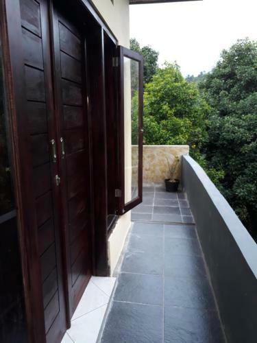 Hostal Sugi Gede Homestay