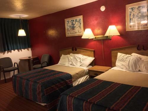 Posada Ranch House Inn & Suites
