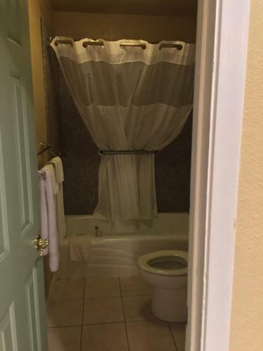 Posada Ranch House Inn & Suites