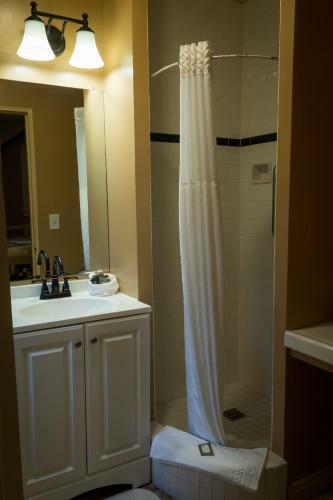 Morrisons Rogue River Lodge