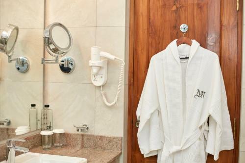 Manor House Boutique Villa