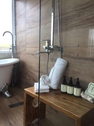 Bed & Breakfast La Fleur Bnb & Restaurant