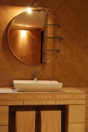 Hostal Fa'trez Guest House & Spa