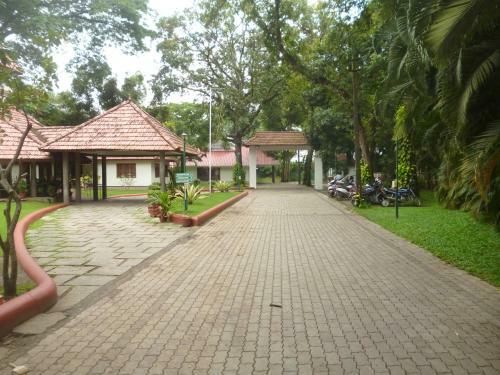 Hotel Ktdc Kumarakom Gateway Resort