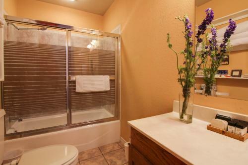 Legacy Hideaway