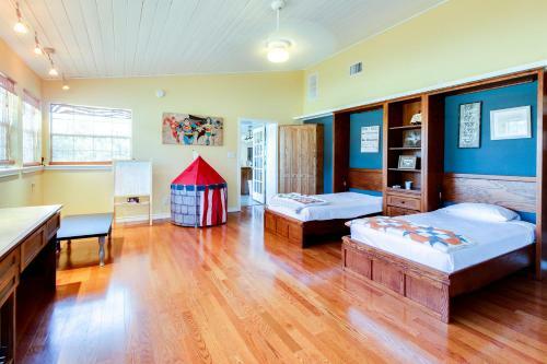 Legacy Hideaway
