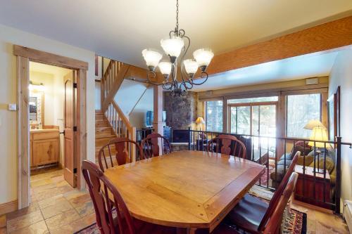 Pamelot's Ptarmigan Townhome