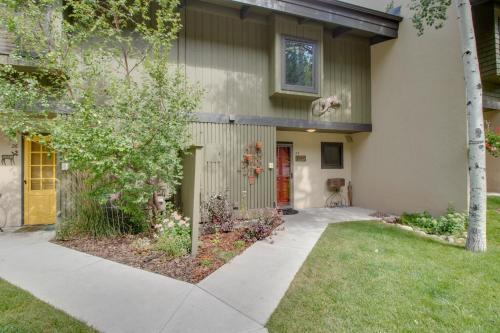 Pamelot's Ptarmigan Townhome