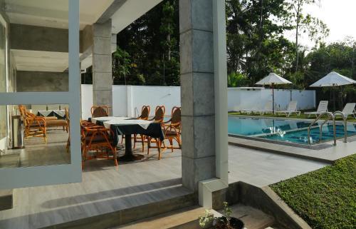 Hikka Nature Villa