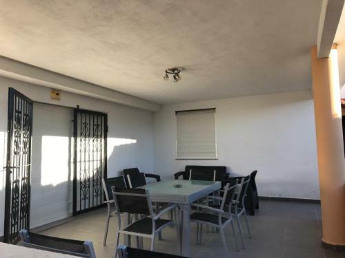 Casa Pareada En Pe�iscola