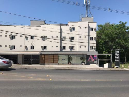 Renata Palace Hotel
