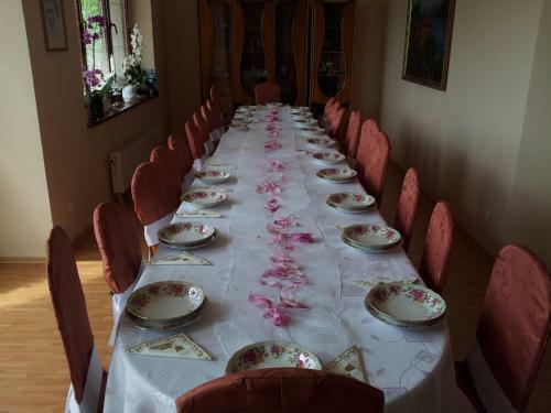 Hostal Go?ciniec S?oneczny