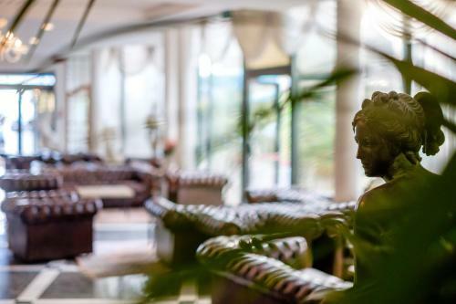 Hotel Bristol
