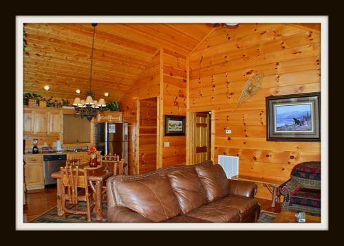 Rocky Top Rendez Cabin