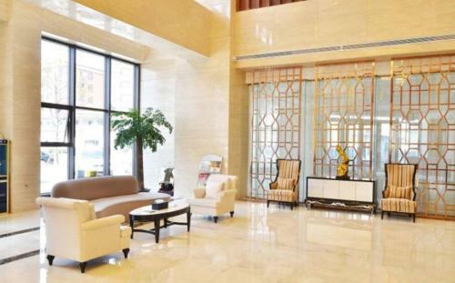 Hotel Ramada Huize