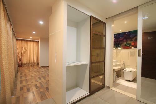 Icon Business Hotel By Bhagini