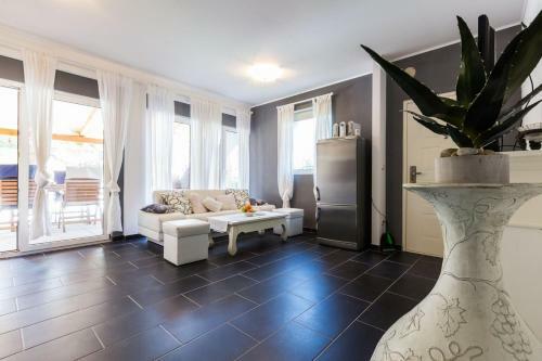 Holliday Home Maxdom