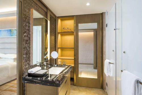 Qingdao Sheraton Huangdao Hotel