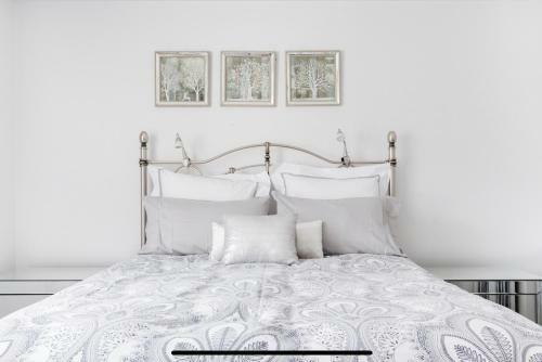 Stunning Burleigh Beach Apartment