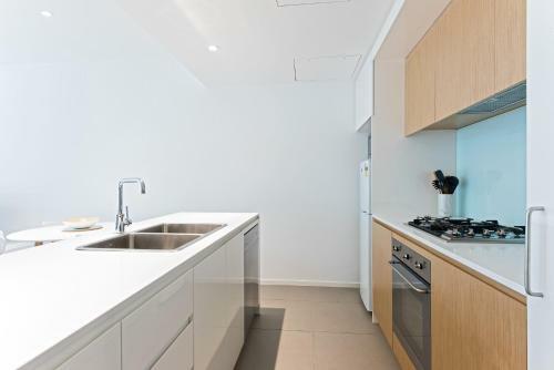 Astra Apartments Macquarie Park