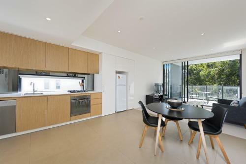 Astra Apartments Macquarie Park