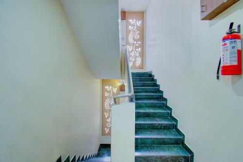 Posada Oyo 8997 Angeethi Hotel