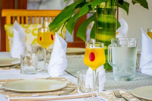 Golden Palm Villa