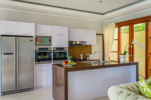 Golden Palm Villa