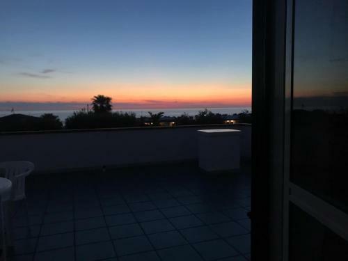 Hostal Europa Rooms And Restaurant