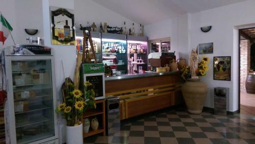 Hostal Europa Rooms And Restaurant